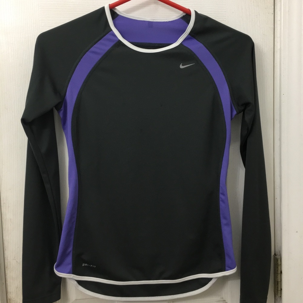 Nike Dri-Fit long sleeve shirt